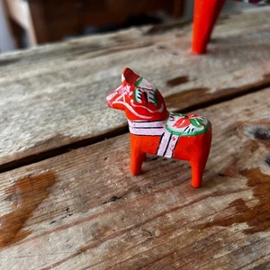Vintage Ex. Small Red Painted Wooden Swedish Nils Olsson Dala Horse – Great! – - Picture 1 of 3