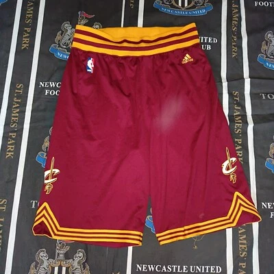 Pantalones Cortos de Baloncesto Cleveland Cavaliers Pantalones Cortos Adidas Talla Juvenil XL 176 cm Foto 1 de 4