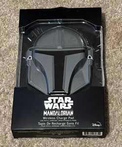 Star Wars Mandalorian Wireless Qi Charging Pad - New and Sealed - Picture 1 of 5