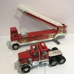 Tonka Pressed Steel VINTAGE Semi Firetruck Hook And Ladder No. 2 - Picture 1 of 24