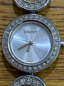 Exquisite DKNY NY-3650 Quartz Ladies Diamante Link Bracelet Watch-24mm-Works - Picture 1 of 4