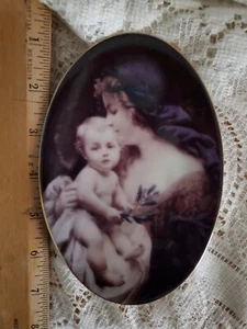 PRETTY FRAMED TBN Limited Edition-XMAS 2003 Trinity Broadcasting Network plate - Picture 1 of 3