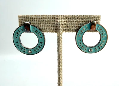 Pendientes de aro BCBGeneration BCBG Joyería Vibraciones frías Azul aguamarina con etiquetas originales Foto 1 de 4