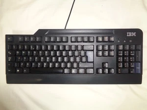 IBM SK-8820 PS/2 Keyboard (P/N 89P8337, S/N 08613304) - Afbeelding 1 van 6