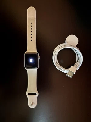 Apple Watch Series 3, correa blanca - funciona pero bloqueado Foto 1 de 2
