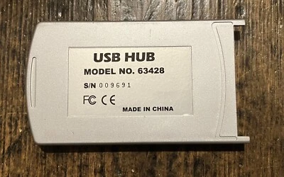 4 Port Hub USB 2.0 Multiple Splitter Adapter - Compact - Image 1 of 4