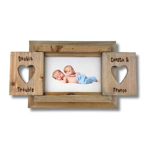Nuevo bautizo de bebé para hermanos gemelos | Marco obturador de madera a la deriva personalizado - Imagen 1 de 9