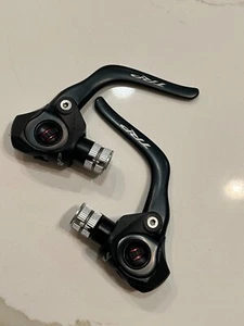 NEW TRP RL979 Adjustable Aero Bar Brake Lever Set - Triathlon - reverse levers - Picture 1 of 4