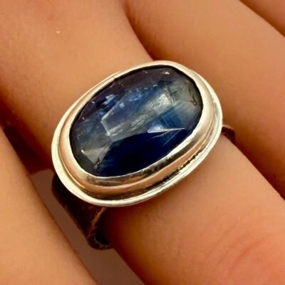 Precioso anillo grande de cianita azul vintage de plata de ley 925 talla 9 (9,6 g) Foto 1 de 4