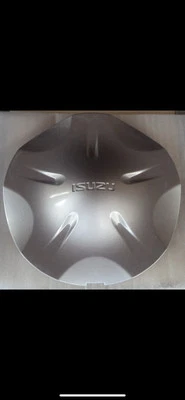 1x GENUINE ISUZU D MAX D-MAX 2015 on 17" WHEEL CENTRE CAP (YUKON UTAH VISION TD) - Image 1 of 3
