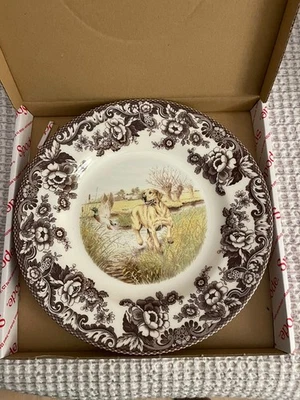 Spode Woodland Golden Retriever Hunting Dog: NEW Dinner Plate, 10 1/2", Box - Image 1 of 3