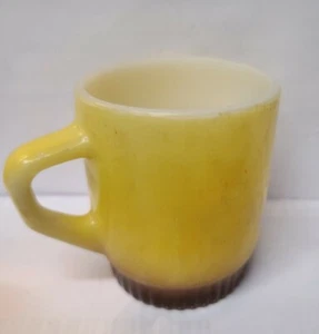 Vintage Anchor Hocking Fire King Ware Yellow Brown Stacking Coffee Cups Mug - Picture 1 of 4