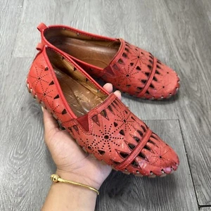 Spring Step Fusaro Women's 38 7.5-8 Red  Leather Cut Outs Loafer Slip-On Shoes - Picture 1 of 9