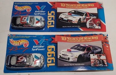 10 Years of Racing Diamond Collectors Series 1995 and 1999 Valvoline Mark Martin - Image 1 of 2