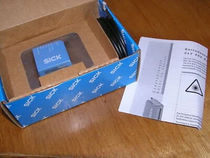NEW - SICK CLV405-1911S01 6 031 016 / 6031016 Barcode Scanner in original box - Picture 1 of 5