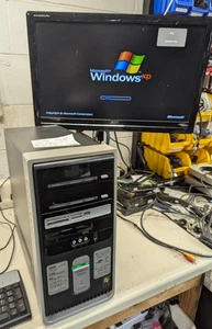 Compaq Presario Retro Gaming PC Windows XP 40gb hdd AMD 2.9ghz READ - Picture 1 of 5