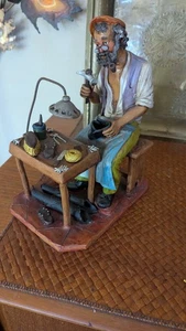 Zapato Zapatero Policromado Terracota Italiano Napolitano Creche Moldeado a Mano - Imagen 1 de 11