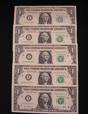 2021 Series $1 Dollar 5 Sequential 76555568~76555572 Four 5's Uncirculated Note - Image 1 of 3