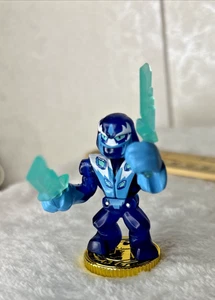 Legends Of Akedo Series 2 Ultra Rare COLD SPIKE Arcade Warriors Figur Gold - Bild 1 von 8