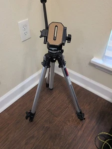 Bogen Manfrotto 3126 Fluid Head with Manfrotto Bogen Italy Tripod - Picture 1 of 3