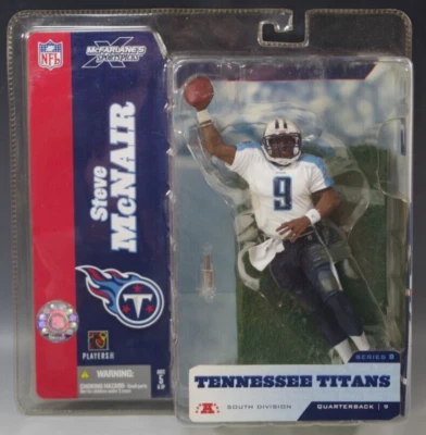 Camisa branca McFARLANE STEVE McNAIR TENNESSEE TITANS SERIES 8 FUTEBOL NA CAIXA - Imagem 1 de 4