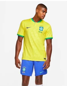 New (M) Brazil 2022/23 Stadium Home Men's Nike Dri-FIT Football Shirt DN0680-741 - Picture 1 of 8