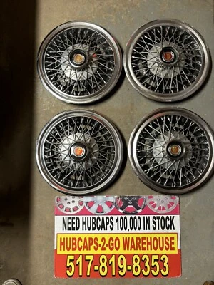 "Juego de tapacubos de radios usados Ford Granada Mercury Monarch 1976-79 4-14"" Mustang raro" Foto 1 de 4