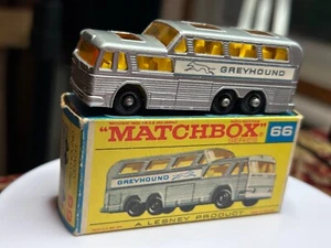 Matchbox Lesney # 66c Greyhound Coach como nuevo en muy buena caja ruedas 6BP - Imagen 1 de 3