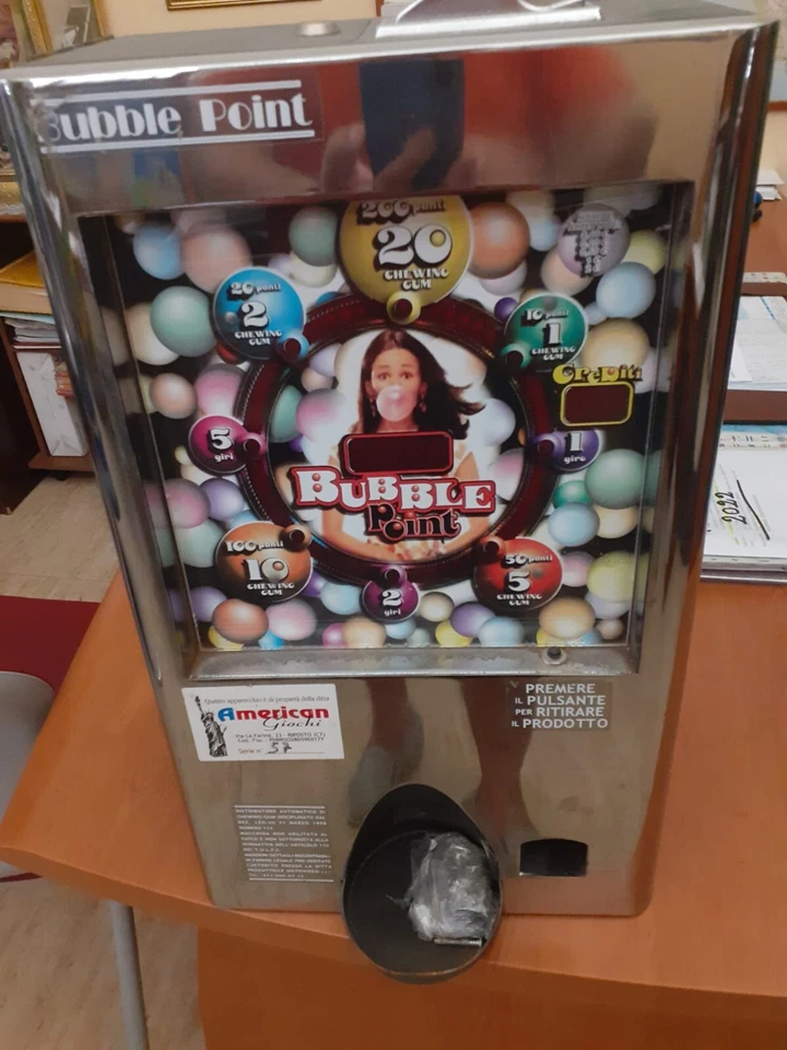 DISTRIBUTORE DI GOMME - Immagine 1 di 4