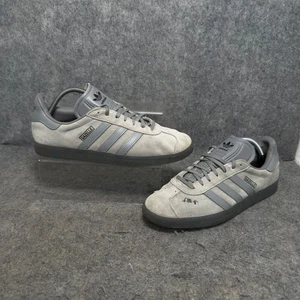 Adidas Gazelle Trainers Mens Size UK 10 Putty Grey Charcoal 3 Stripe Suede 2022 - Picture 1 of 12