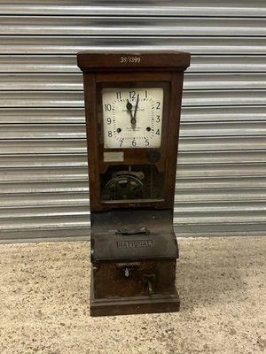 Vintage National Time Recorder Co Ltd Clocking In Machine, Time Recorder Machine - Immagine 1 di 4