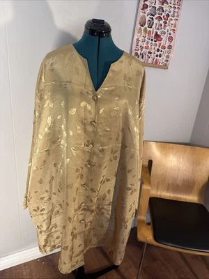 Camisa de noite Lane Bryant íntima dourada floral 26/28 - Imagem 1 de 4