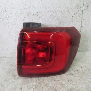 17 18 2019 GMC Acadia Passenger Right RH Tail Light Lamp | Quarter Panel Mounted - Picture 1 of 12