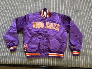 RARA DE COLECCIÓN • PHOENIX SUNS • CHAQUETA DE INICIO Para Hombres Talla L NBA SATIN BOMBER - Imagen 1 de 11