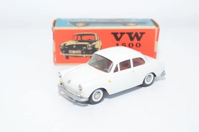 B98 1:43 TEKNO DANIMARCA 828 VW VOLKSWAGEN 1500 BIANCO MIB RARO - Immagine 1 di 4