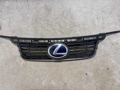 2012 CT200h 前保险杠散热器格栅 53155-76010 原始设备制造商 — 第 1/4 张图片