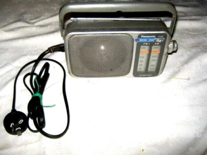 A Panasonic RF-2400 AM FM 2 Band Receiver Portable AC/DC Radio with Power Cord - Picture 1 of 10