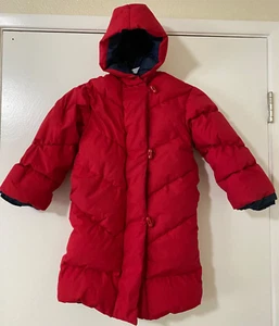 Girl's Down Parka Sz 5 The Company Store Vintage Long Pockets Hooded Red Flaws - Picture 1 of 13