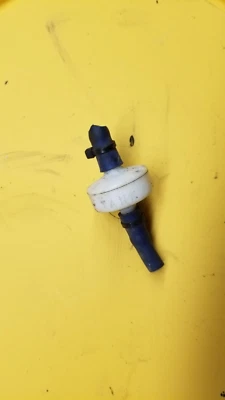 Yamaha & Kawasaki Jet Ski Wave Runner Gas Fuel Tank Air Pressure Check Valve JS - Image 1 of 2