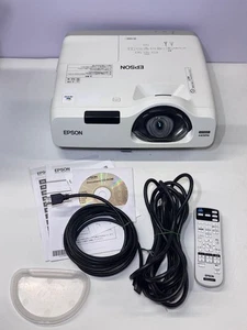 Epson EB-535W Projector 3400lm WXGA Ultra Short Throw Tested SEE PHOTO #2 - Picture 1 of 12