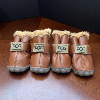 Cozy Leather Dog Boots with Faux Fur Trim - Size 7 (Set of 4) Foto 1 de 4