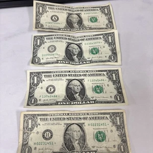 1 $ Scheine Stern Scheine 4 Stück!  2017 Und 2021 - Bild 1 von 10