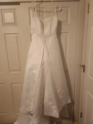 Eden Bridals White Beaded Wedding Dress With Train Size 14 - Image 1 of 4
