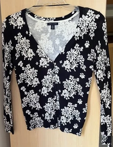 Tommy Hilfiger Mujer S/P Suéter Manga L Cuello en V Azul Marino Suave Algodón Estampado Floral - Imagen 1 de 11