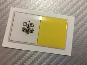 Adesivo Bandiera 3D Resinata CITTA' DEL VATICANO 45 x 25 mm. - Foto 1 di 1