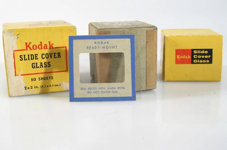 CUBIERTAS DESLIZANTES Y CUBIERTAS DE CARTÓN KODAK, LOTE MIXTO - CUBIERTAS DE VIDRIO Foto 1 de 1