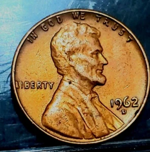 1962 D gold toned penny 3.15grams Hard strike (sms) - Picture 1 of 5