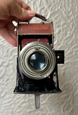 ADOX Sport rot red rouge Zweiformat 4,5x6 + 6x9cm + & Radionar 4,5/105 US ZONE! - Bild 1 von 4