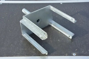 Vierwegkopf verzinkt für Baustützen 150 Stück Stützenkopf Deckenschalung - Bild 1 von 6