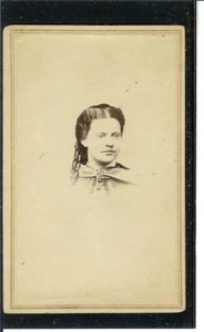 UK REVENUE #R18c Light Cancel "Photograph of a Young Lady" Shelburne Falls, MA. - Picture 1 of 2